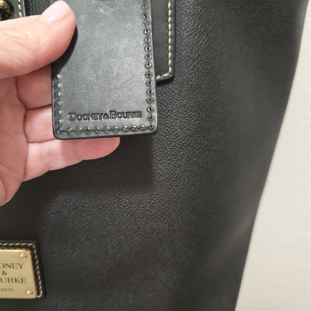 Dooney & Bourke Black Tote Bag - Picture 10 of 10